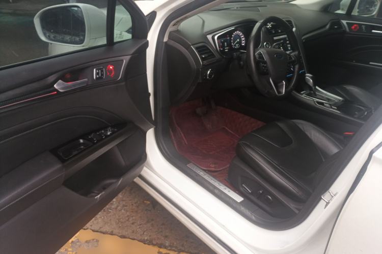 Used Ford Mondeo 2013 2.0L GTDi240 Luxury Sport Model Driver Seat
