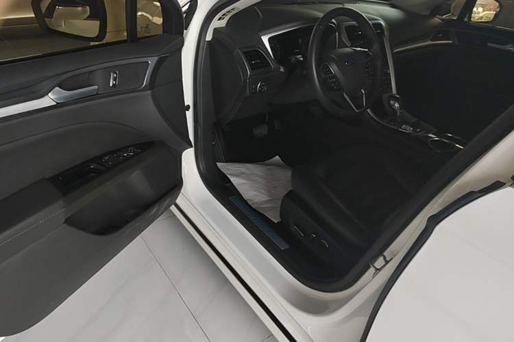Used Ford Mondeo 2013 1.5L GTDi180 Fashion Edition Driver Seat