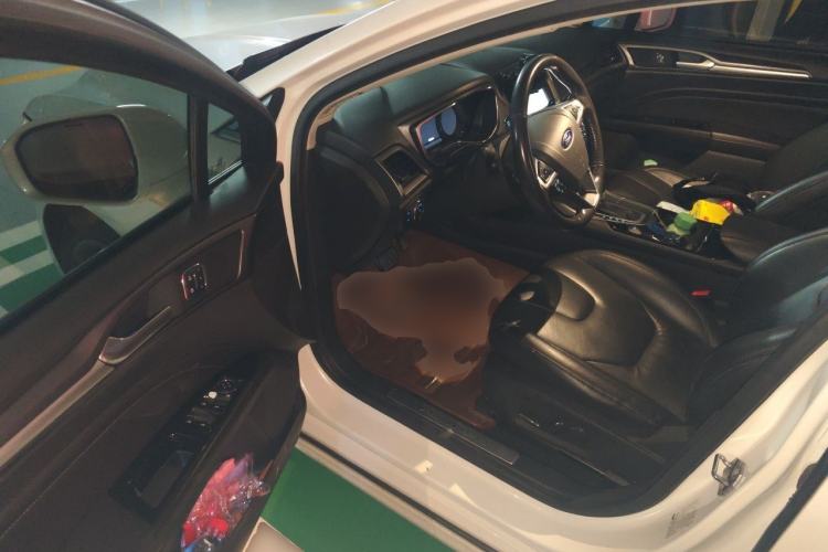 Used Ford Mondeo 2013 2.0L GTDi240 Luxury Sport Model Driver Seat
