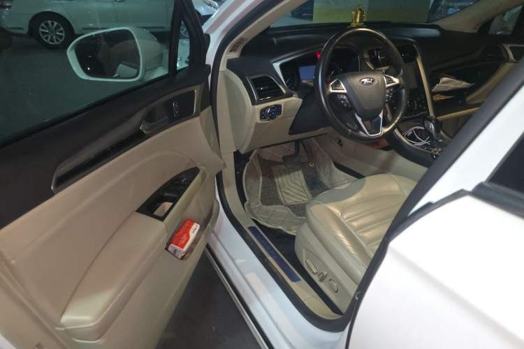 Used Ford Mondeo 2013 1.5L GTDi180 Fashion Edition Driver Seat
