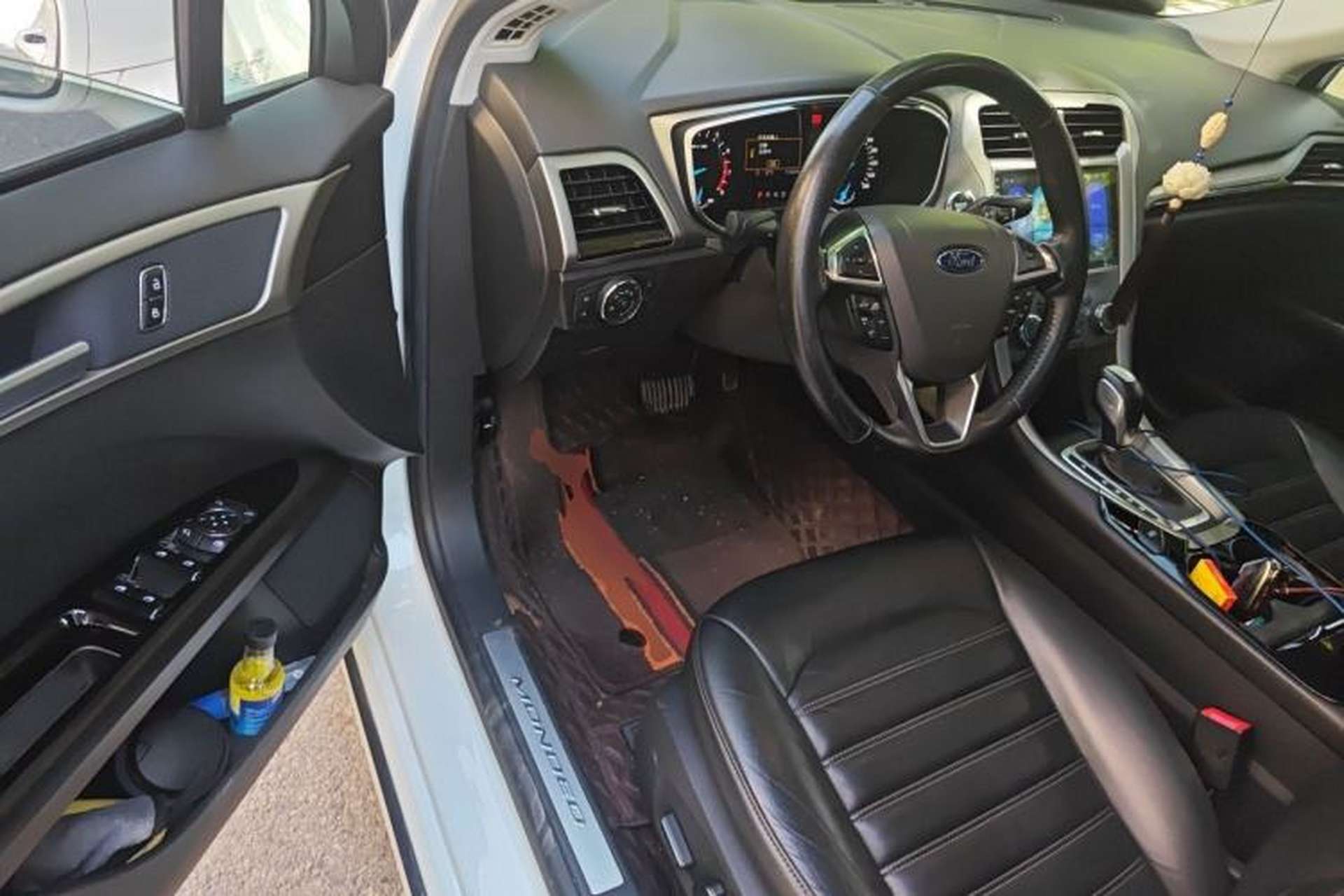 Used Ford Mondeo 2013 2.0L GTDi 200 Fashion Edition Driver Seat