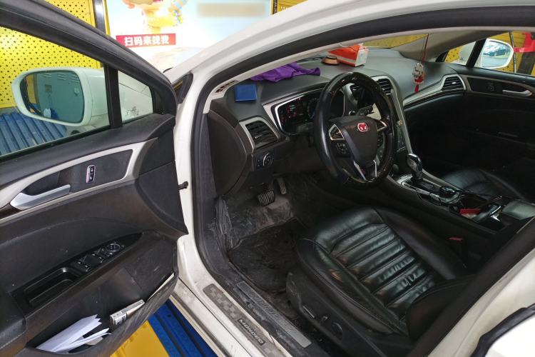Used Ford Mondeo 2013 2.0L GTDi 200 Fashion Edition Driver Seat