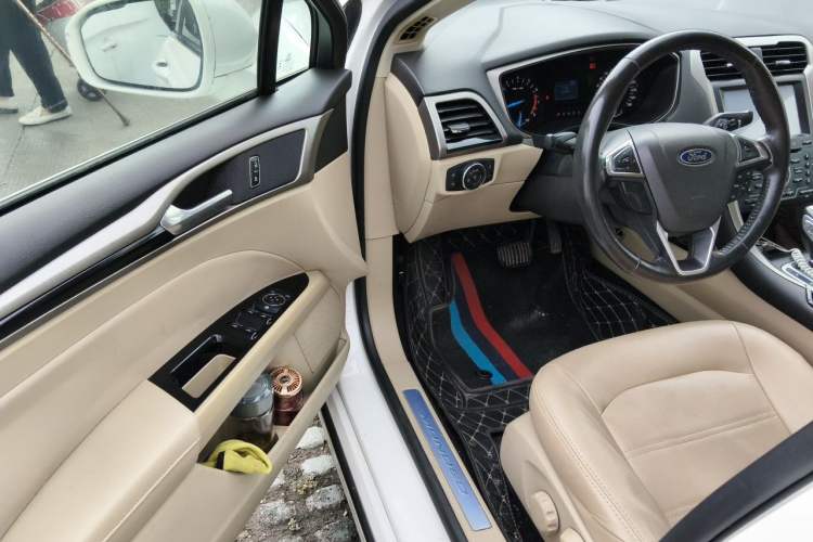 Used Ford Mondeo 2013 1.5L GTDi180 Comfort Model Driver Seat
