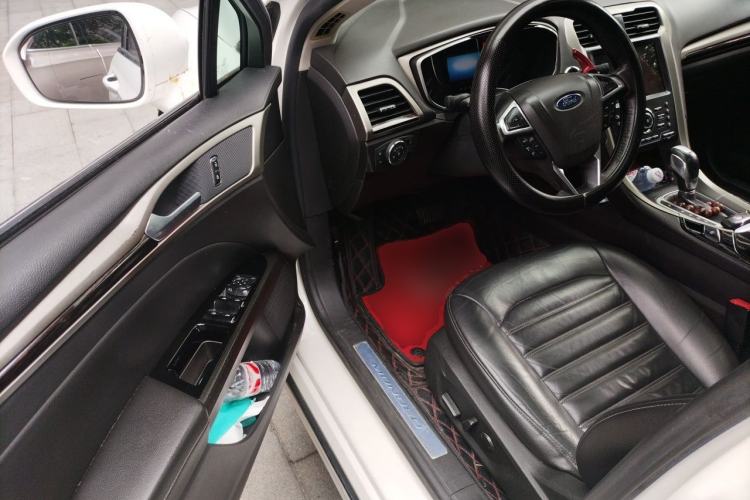 Used Ford Mondeo 2013 2.0L GTDi 200 Luxury Model Driver Seat