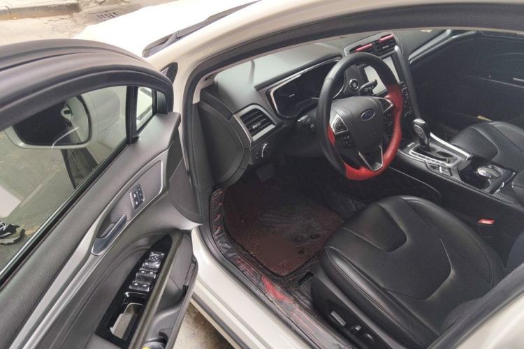 Used Ford Mondeo 2013 2.0L GTDi240 Luxury Sport Model Driver Seat
