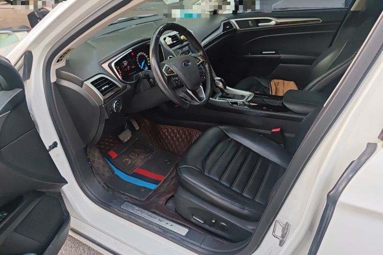 Used Ford Mondeo 2013 2.0L GTDi 200 Fashion Edition Driver Seat