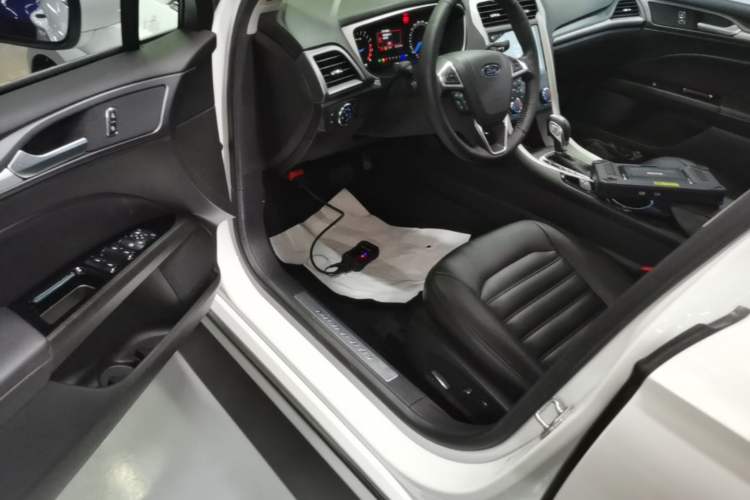 Used Ford Mondeo 2013 1.5L GTDi180 Fashion Edition Driver Seat