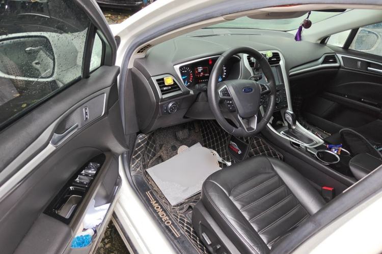 Used Ford Mondeo 2013 1.5L GTDi180 Fashion Edition Driver Seat