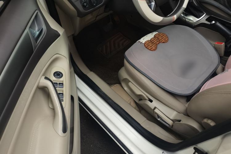 Used Ford Mondeo 2013 2.3L Fashion Edition Driver Seat