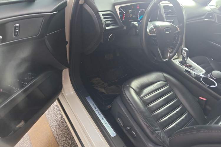 Used Ford Mondeo 2013 1.5L GTDi180 Fashion Edition Driver Seat