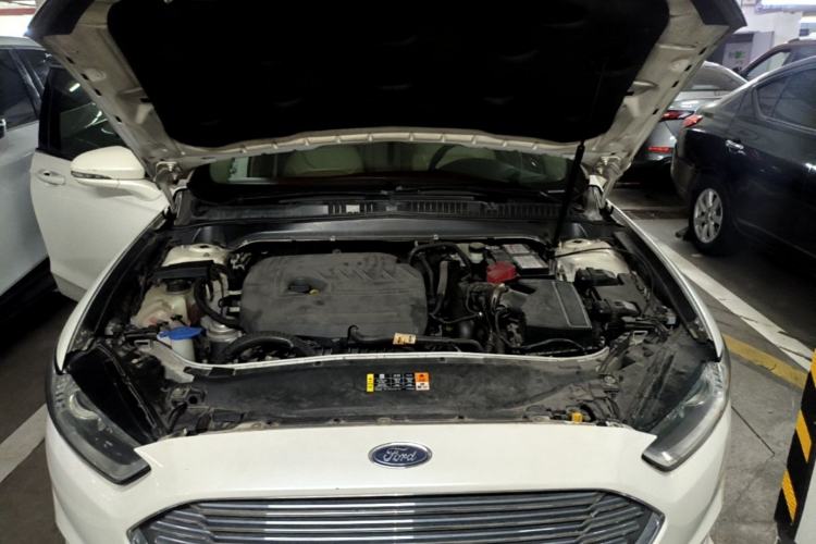 Used Ford Mondeo 2013 1.5L GTDi180 Fashion Edition Engine Bay