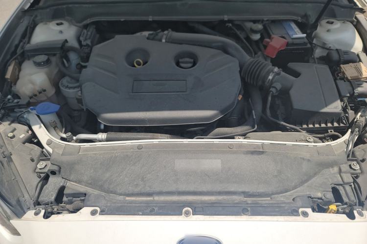 Used Ford Mondeo 2013 2.0L GTDi 200 Fashion Edition Engine Bay