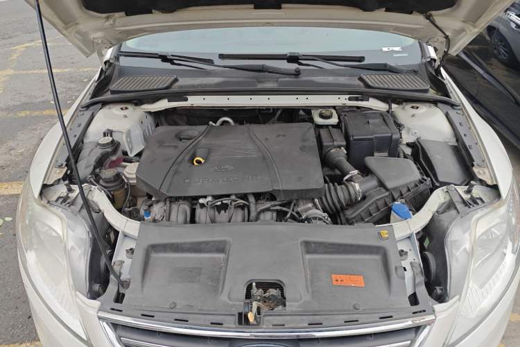 Used Ford Mondeo 2013 2.3L Fashion Edition Engine Bay