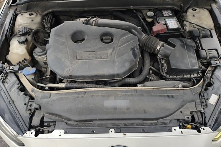 Used Ford Mondeo 2013 2.0L GTDi 200 Luxury Model Engine Bay