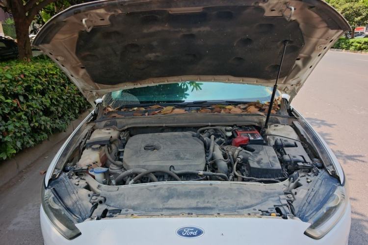 Used Ford Mondeo 2013 1.5L GTDi180 Fashion Edition Engine Bay