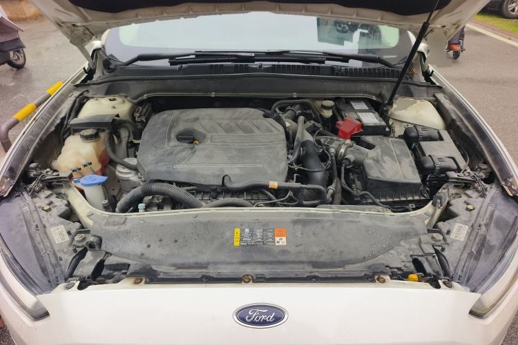 Used Ford Mondeo 2013 1.5L GTDi180 Fashion Edition Engine Bay