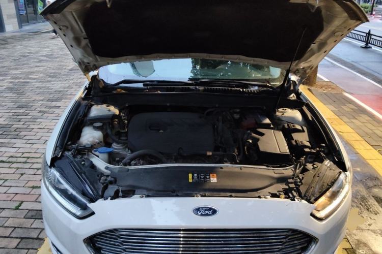 Used Ford Mondeo 2013 1.5L GTDi180 Fashion Edition Engine Bay