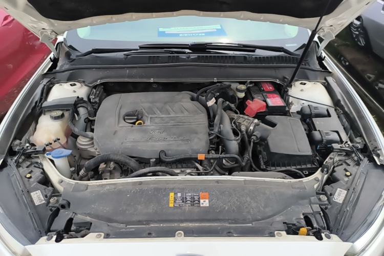 Used Ford Mondeo 2013 1.5L GTDi180 Fashion Edition Engine Bay
