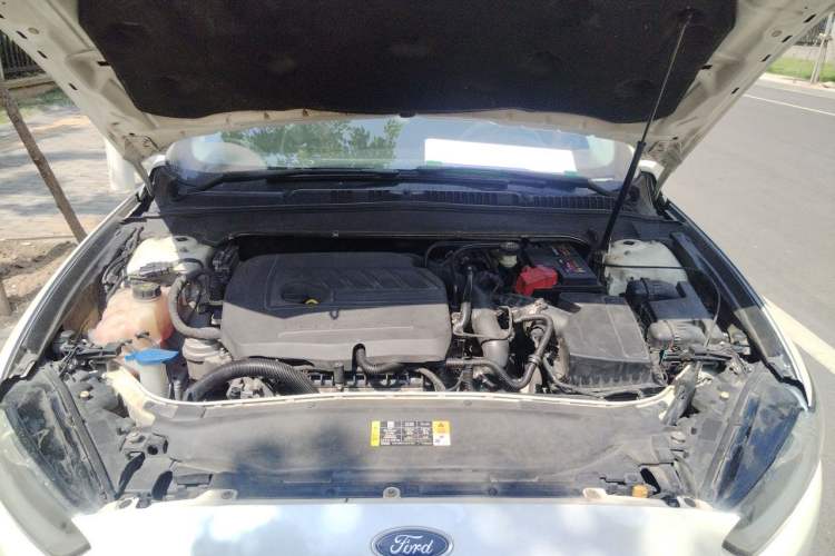 Used Ford Mondeo 2013 1.5L GTDi180 Fashion Edition Engine Bay