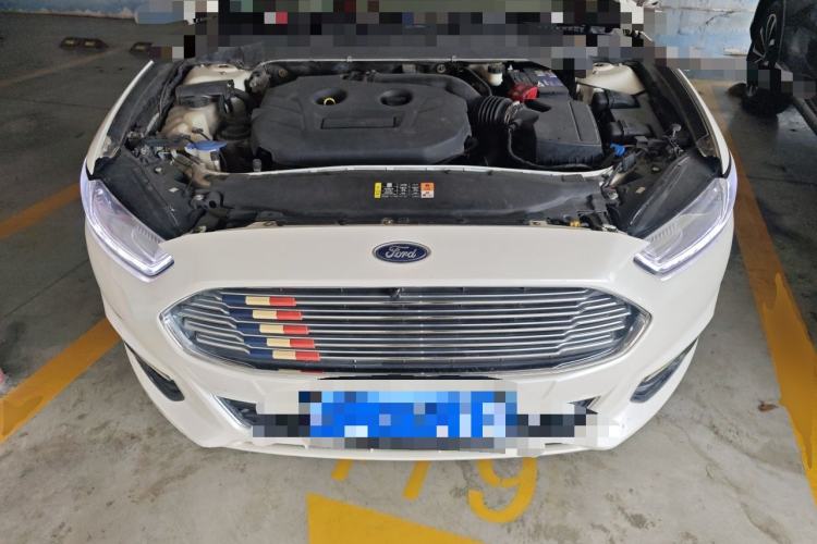 Used Ford Mondeo 2013 2.0L GTDi 200 Fashion Edition Engine Bay