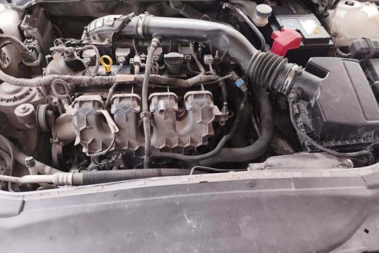 Used Ford Mondeo 2013 2.0L GTDi 200 Luxury Model Engine Bay