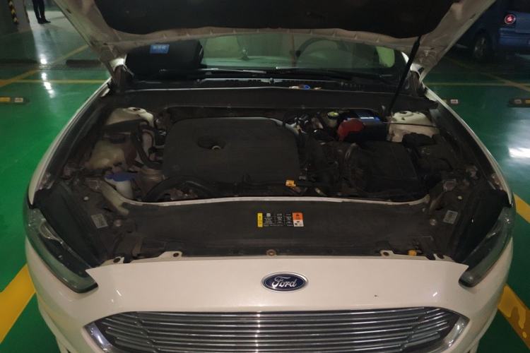 Used Ford Mondeo 2013 1.5L GTDi180 Comfort Model Engine Bay