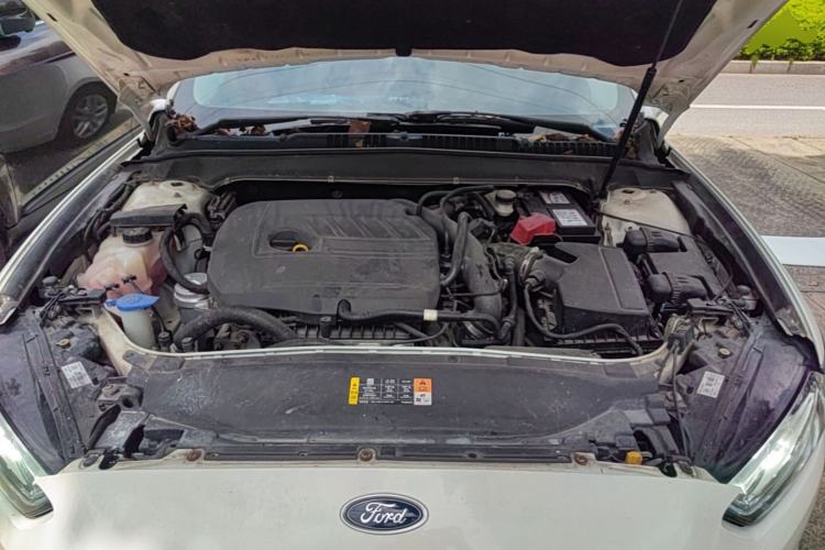 Used Ford Mondeo 2013 1.5L GTDi180 Fashion Edition Engine Bay