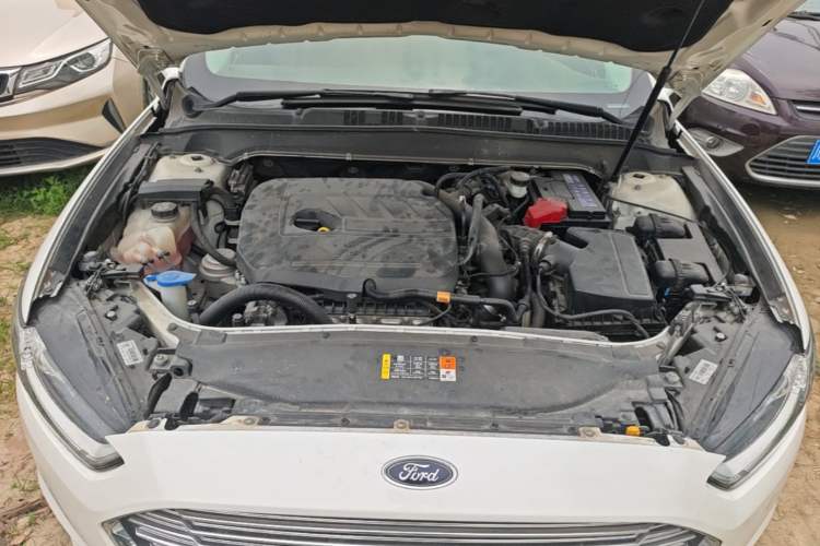 Used Ford Mondeo 2013 1.5L GTDi180 Fashion Edition Engine Bay