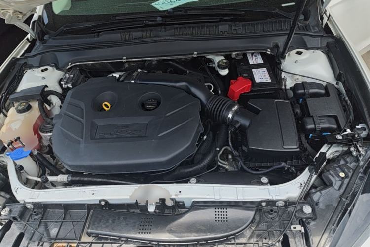 Used Ford Mondeo 2013 2.0L GTDi 200 Fashion Edition Engine Bay