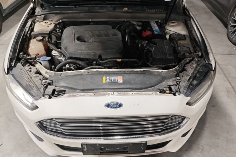 Used Ford Mondeo 2013 1.5L GTDi180 Fashion Edition Engine Bay