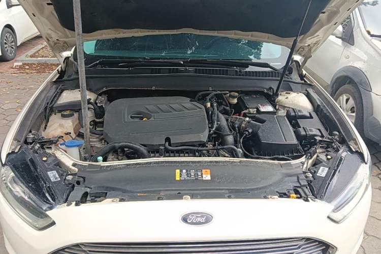 Used Ford Mondeo 2013 1.5L GTDi180 Fashion Edition Engine Bay