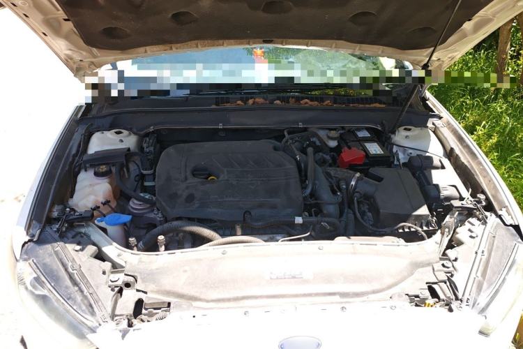 Used Ford Mondeo 2013 1.5L GTDi180 Comfort Model Engine Bay