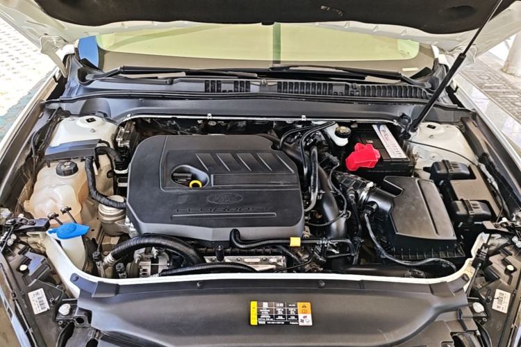 Used Ford Mondeo 2013 1.5L GTDi180 Fashion Edition Engine Bay