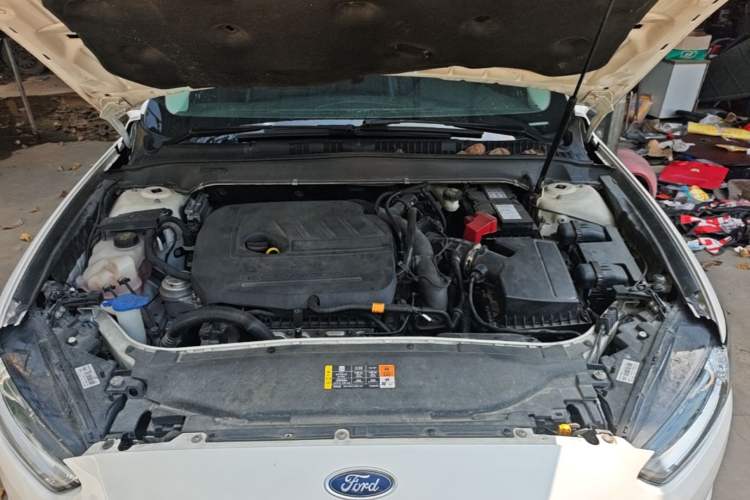 Used Ford Mondeo 2013 1.5L GTDi180 Fashion Edition Engine Bay