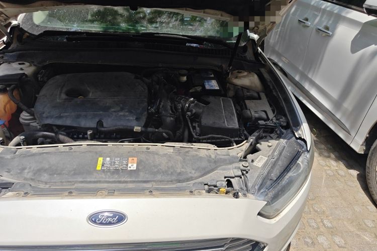 Used Ford Mondeo 2013 1.5L GTDi180 Fashion Edition Engine Bay Left