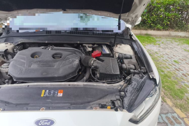 Used Ford Mondeo 2013 2.0L GTDi240 Flagship Edition Engine Bay Left