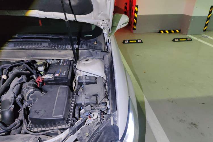 Used Ford Mondeo 2013 1.5L GTDi180 Fashion Edition Engine Bay Left