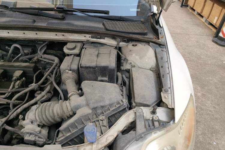 Used Ford Mondeo 2013 2.3L Luxury Model Engine Bay Left