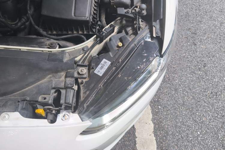 Used Ford Mondeo 2013 1.5L GTDi180 Fashion Edition Engine Bay Left