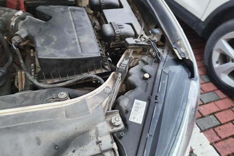 Used Ford Mondeo 2013 1.5L GTDi180 Fashion Edition Engine Bay Left