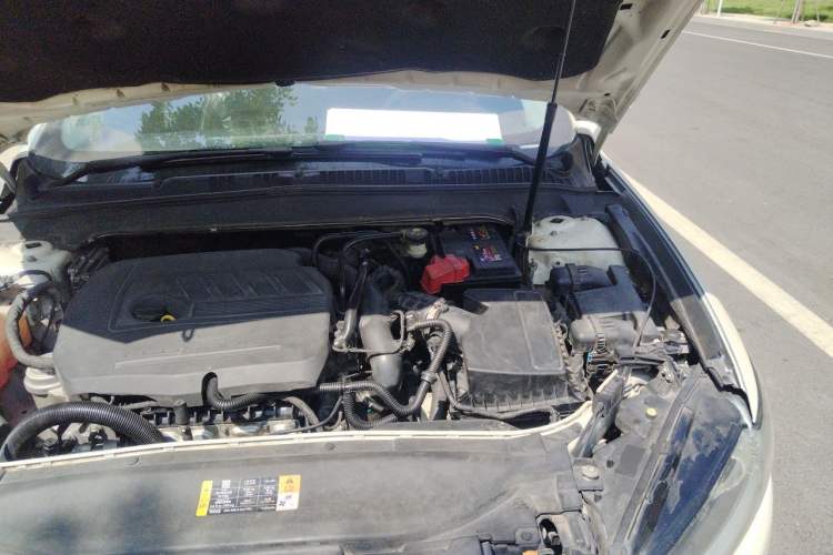 Used Ford Mondeo 2013 1.5L GTDi180 Fashion Edition Engine Bay Left