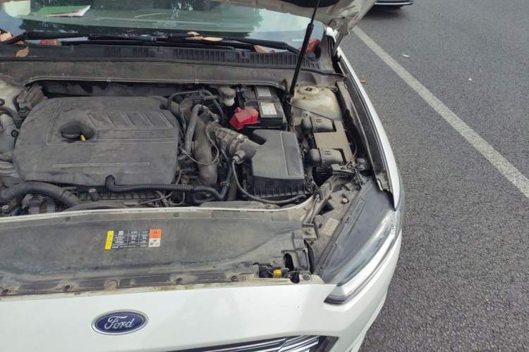 Used Ford Mondeo 2013 1.5L GTDi180 Fashion Edition Engine Bay Left