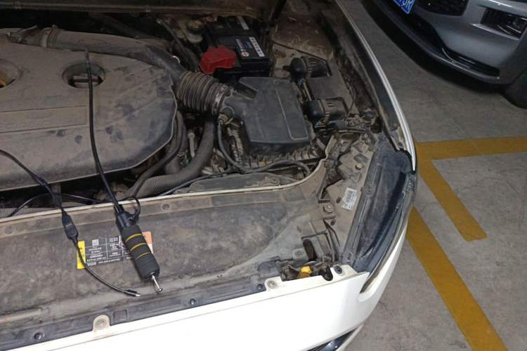 Used Ford Mondeo 2013 2.0L GTDi 200 Fashion Edition Engine Bay Left