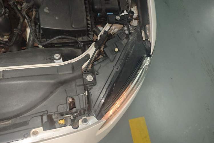 Used Ford Mondeo 2013 1.5L GTDi180 Fashion Edition Engine Bay Left