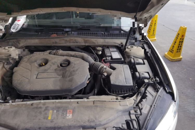 Used Ford Mondeo 2013 2.0L GTDi240 Flagship Edition Engine Bay Left