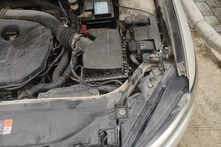 Used Ford Mondeo 2013 2.0L GTDi 200 Fashion Edition Engine Bay Left