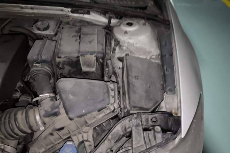 Used Ford Mondeo 2013 2.3L Fashion Edition Engine Bay Left
