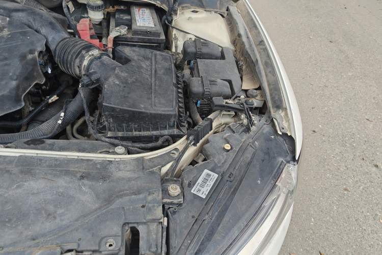 Used Ford Mondeo 2013 2.0L GTDi 200 Fashion Edition Engine Bay Left