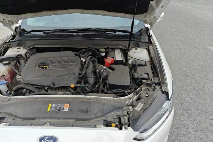 Used Ford Mondeo 2013 1.5L GTDi180 Fashion Edition Engine Bay Left