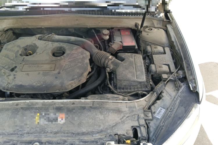 Used Ford Mondeo 2013 2.0L GTDi240 Luxury Sport Model Engine Bay Left